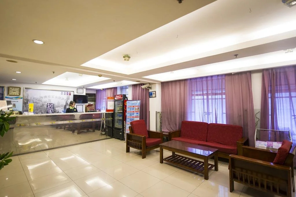 Qingdao Huazilin Motai Hotel