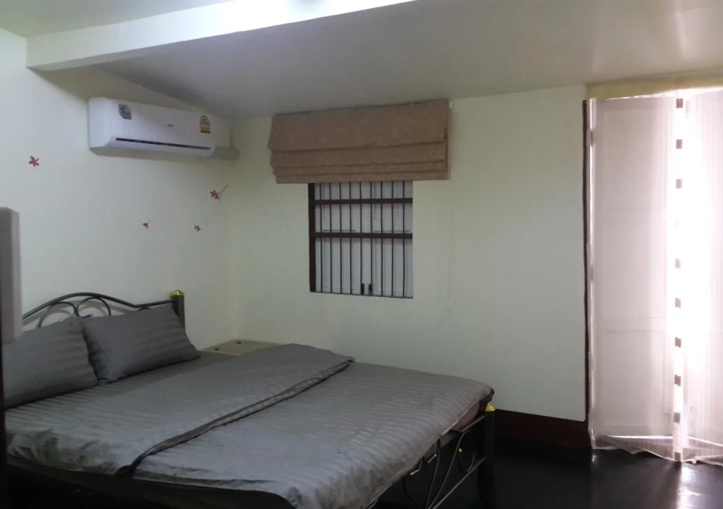 Green Box Hostel