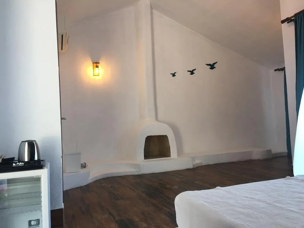 Assos Margot Hotel