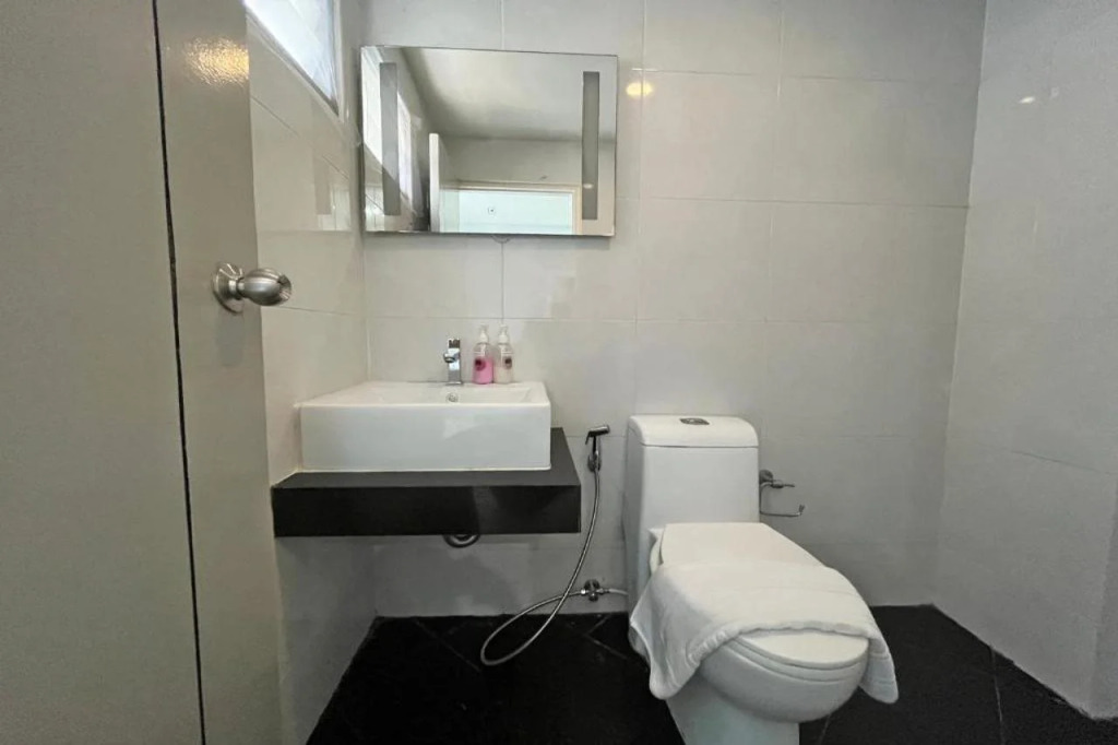 RoomQuest Bangkok Don Mueang Airport