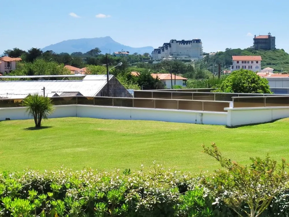 Apartment With 2 Bedrooms in Biarritz, With Enclosed Garden - 150 m Fr