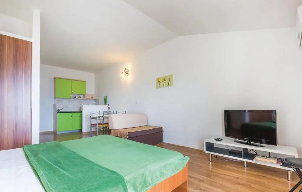 Apartments Mateljak