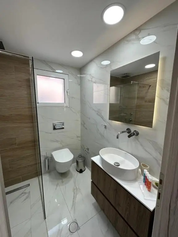 MosHouse Apartment ! 2 Bedrooms Apartment!!