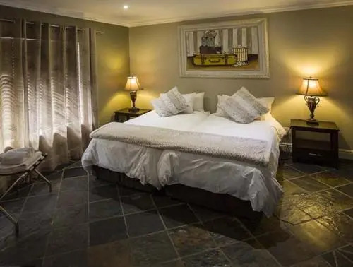Waves Guest House