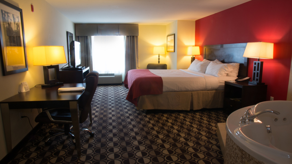 Holiday Inn Saint Louis-Fairview Heights by IHG