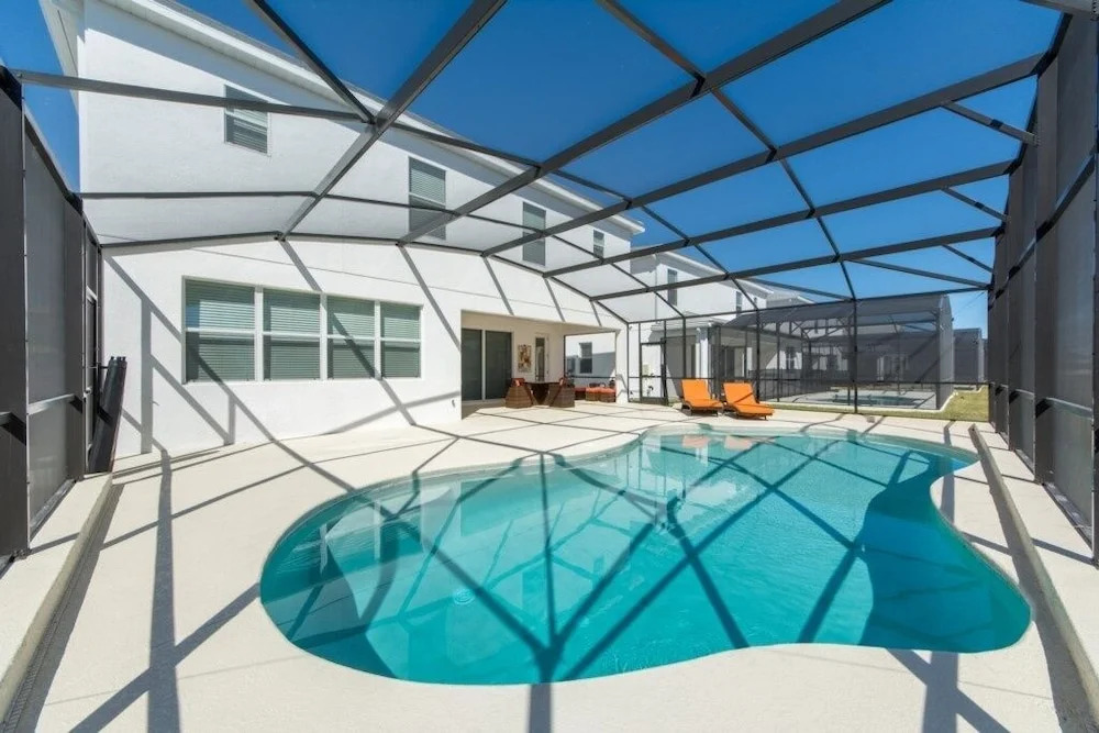 Brand New Resort Private Pool, Game Room! 6 Bedroom Home