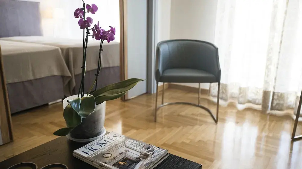 Elegant apartment under Acropolis