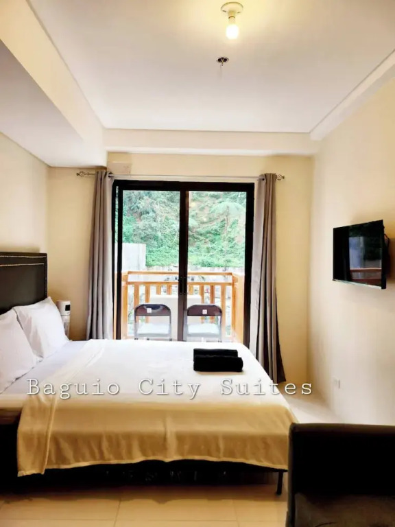 Staycation Near Burnham Park