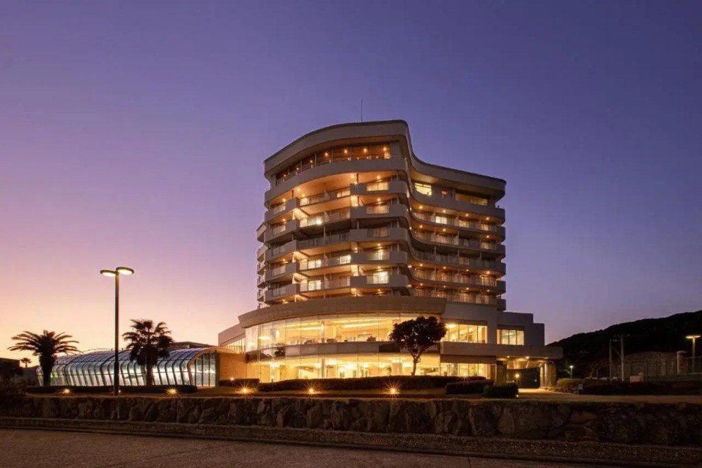 The Gran Resort Elegante Awajishima