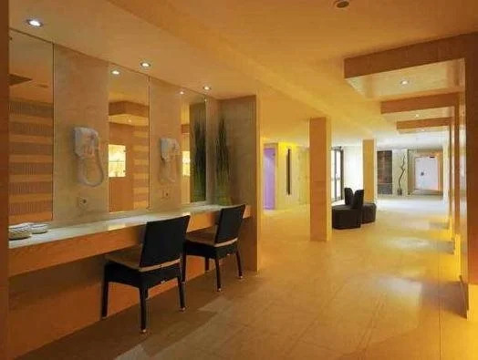 LE CLOS DES SOURCES Hôtel & Spa