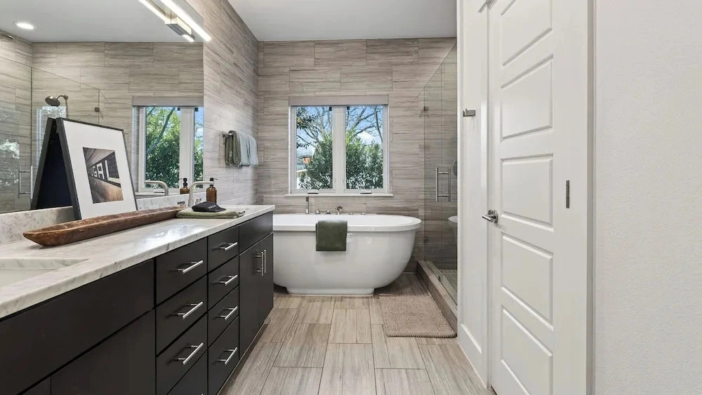 Bluebonnet Lane by Avantstay Near Lady Bird Lake + Downtown Patio + Firepit Designer Zilker Home