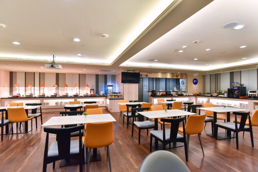 Holiday Inn Express Taipei Train Station by IHG
