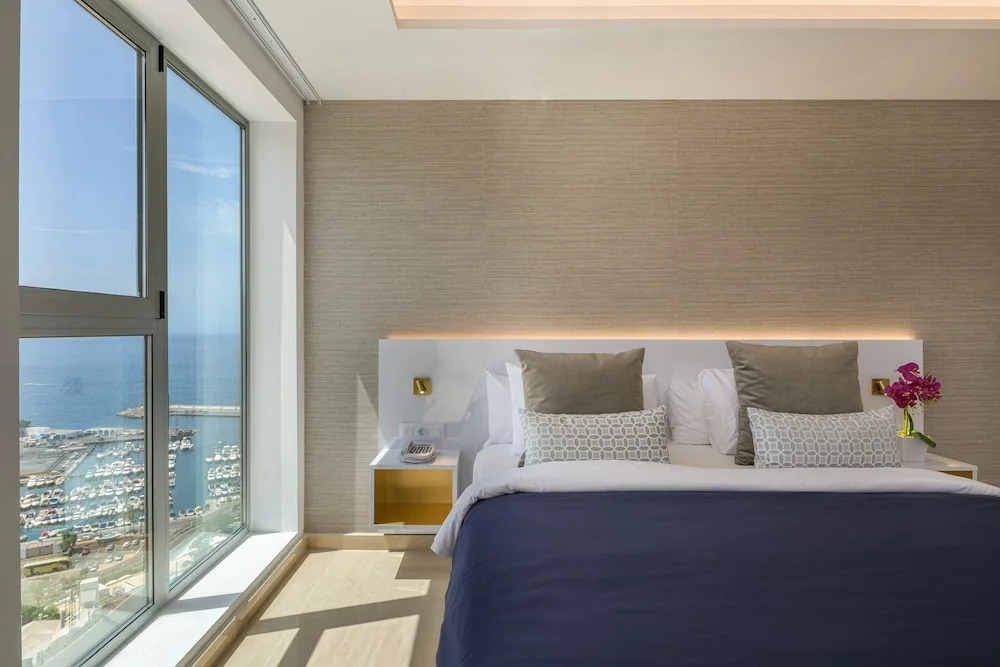 Grand Horizon Luxury Boutique Suites