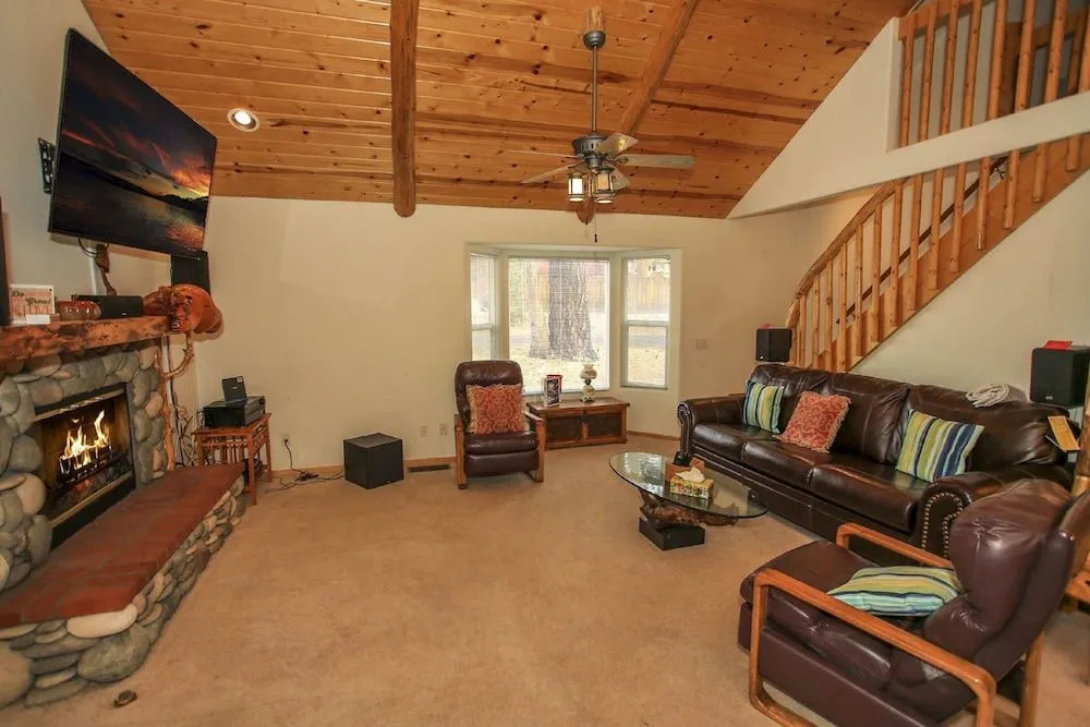 Bears R Us by Big Bear Cool Cabins