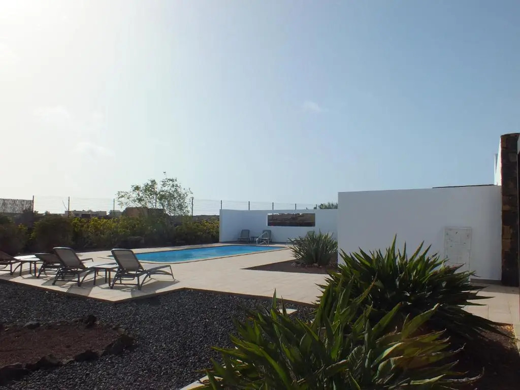 Heated & Shared Pool VILLA MATRIANA 36B, North Shore Villas