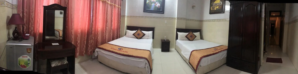 Palm Hotel - Hoang Dung