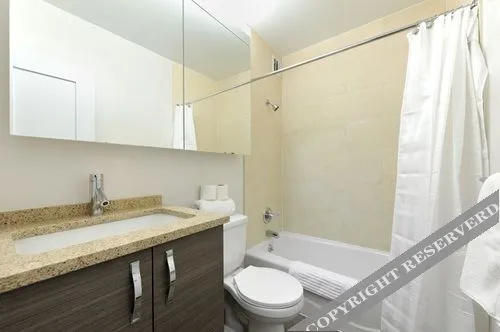 Market Rental Midtown East Apartments