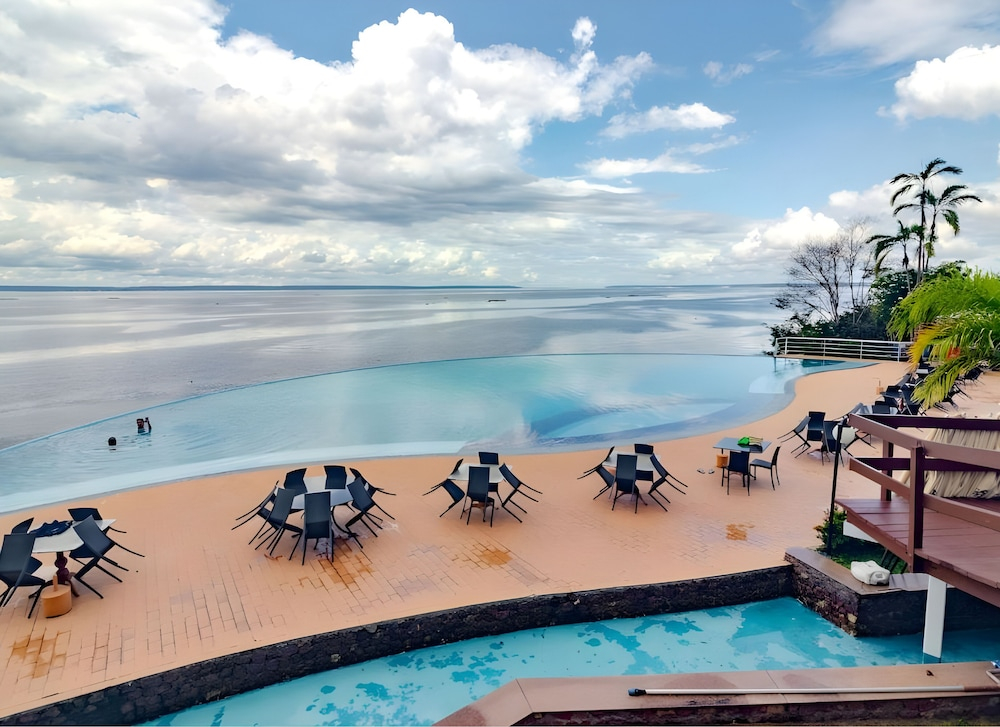 Tropical executive hotel Flat 1006