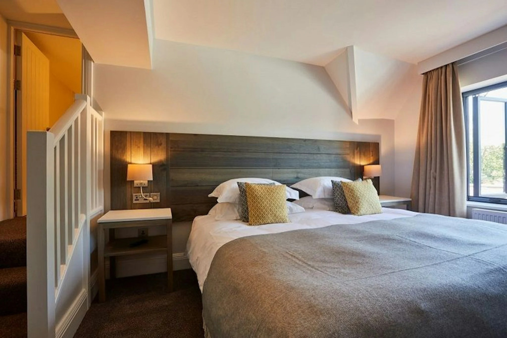 The Swan, Streatley, Berkshire