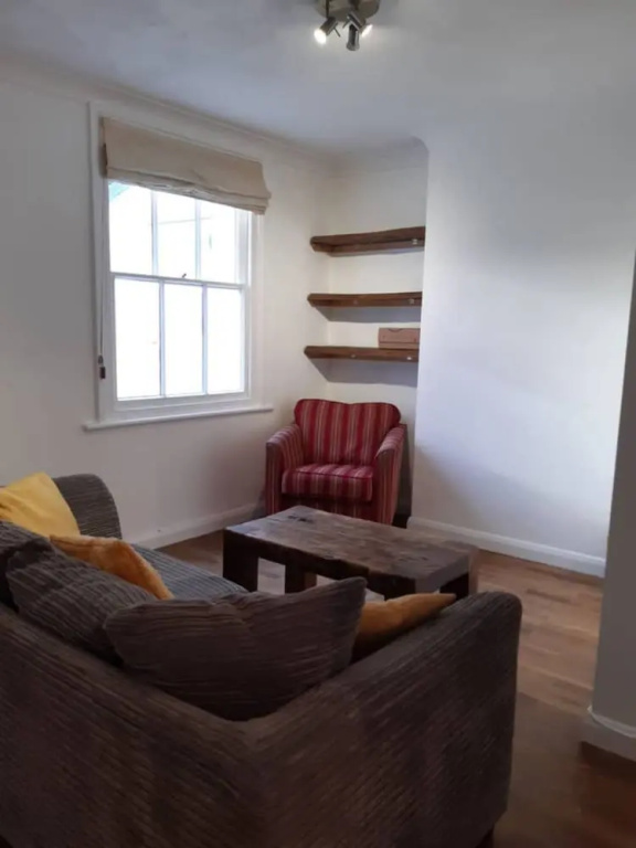 Cosy & Bright 1 Bed Flat Near Hove Station