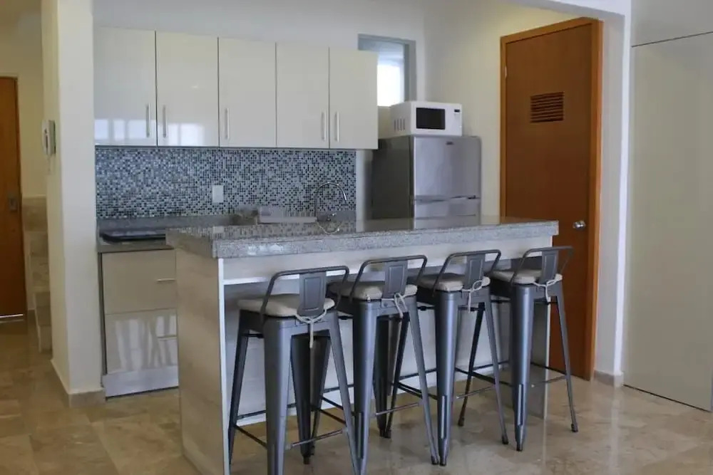 5a Coral Suites
