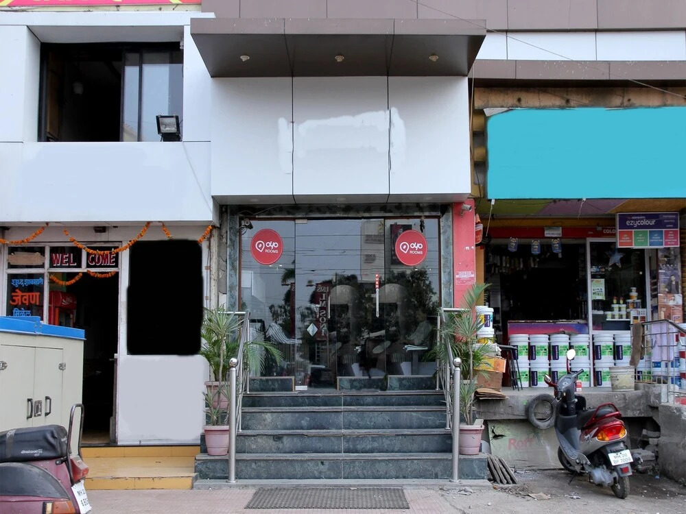 OYO 1959 Hotel Raj