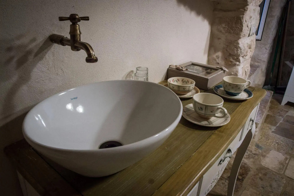 Albergo Diffuso Dimora Rossi B&B