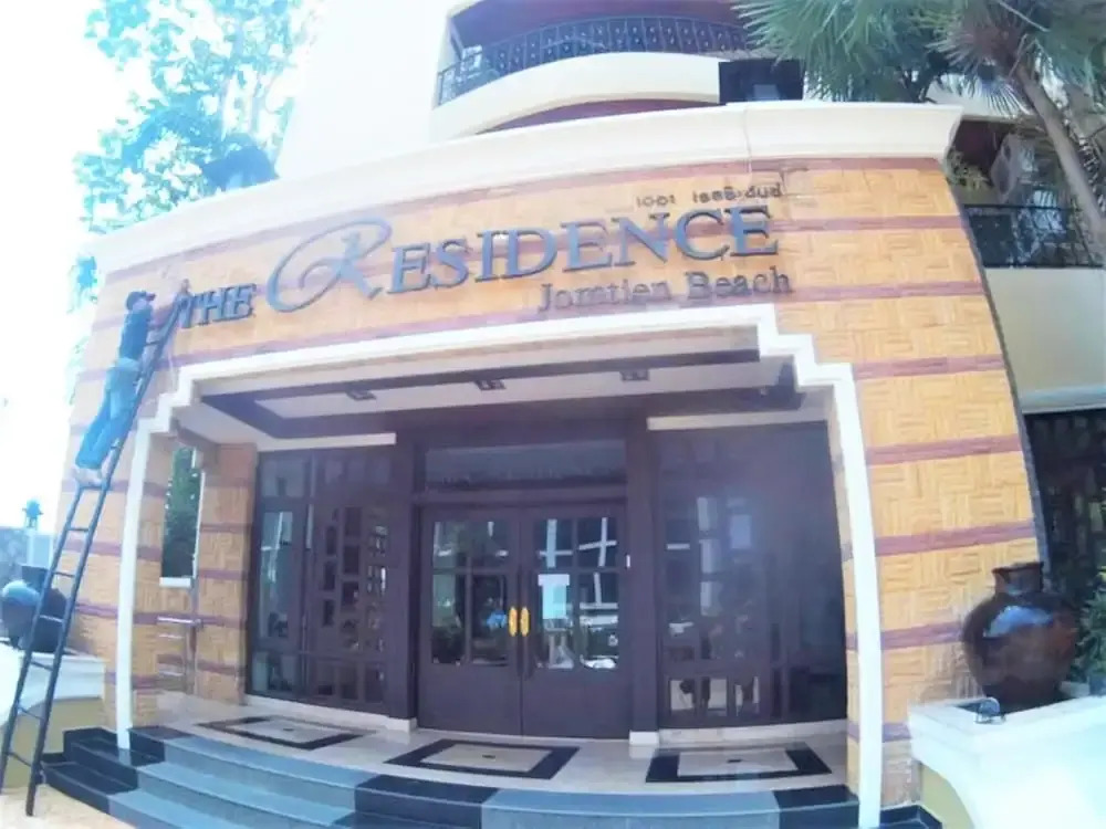 Large Studio Condo Jomtien