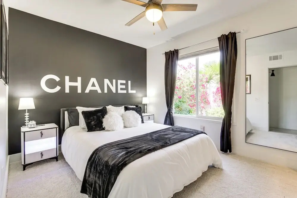 Mtn Views & Outdoor Oasis: Palm Springs Getaway