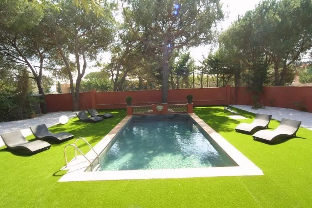 Villa Cote dAsoet