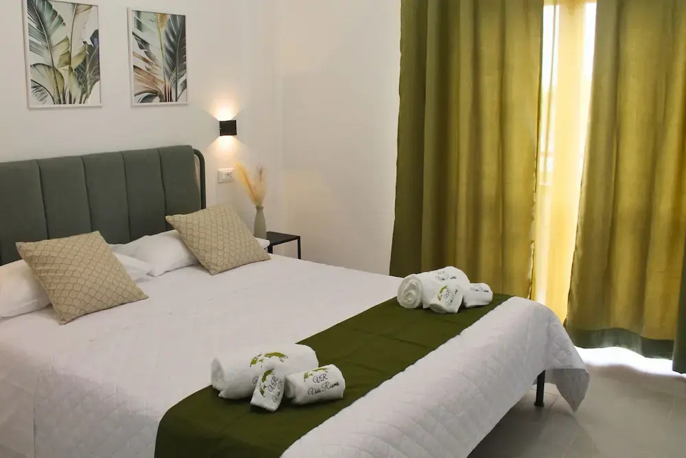 Vida Rooms