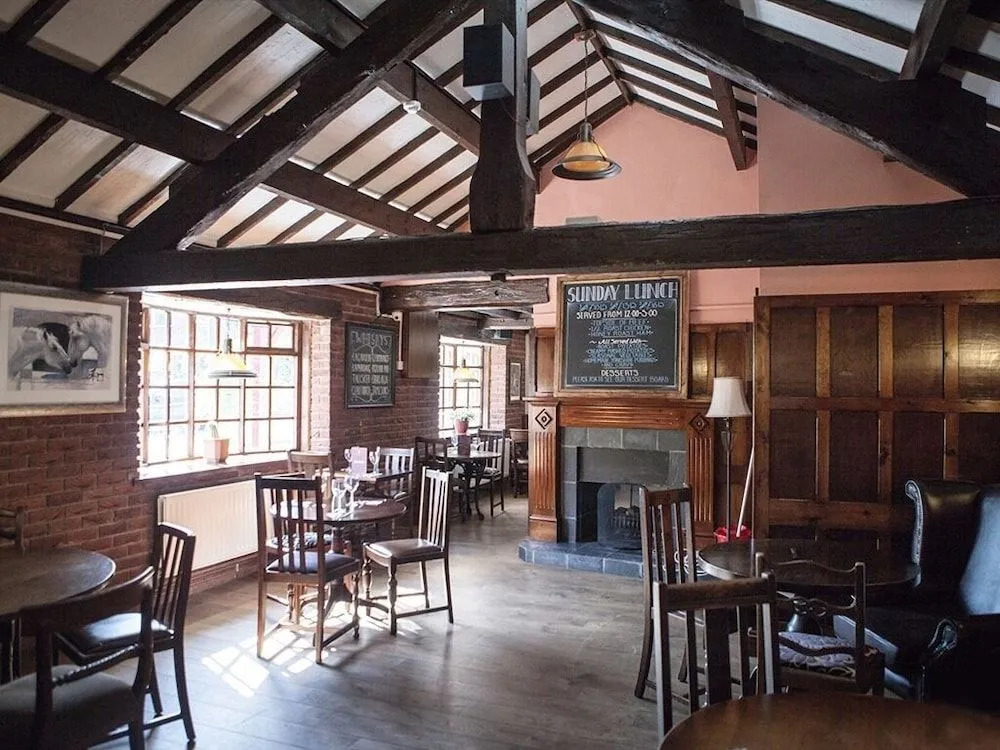 The Crewe Arms Hotel
