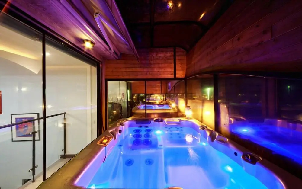 Vista Hill Pool Villa