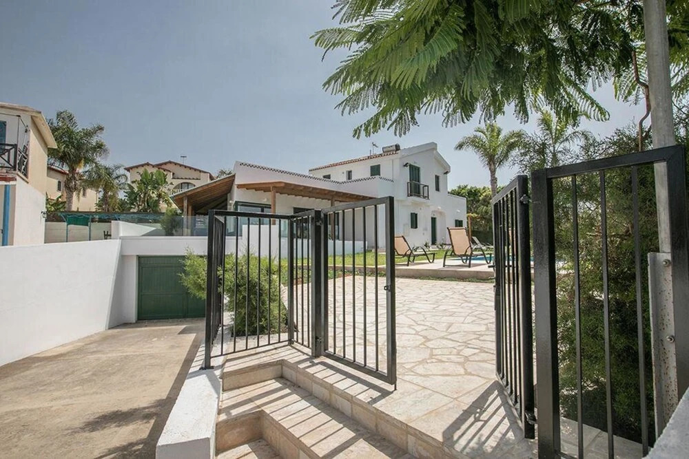 Cyprus Villa Agios 19 Gold