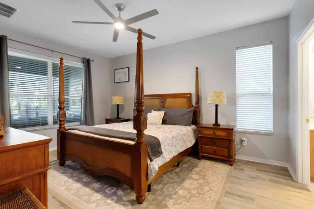 6 Bedroom Disney Home Lanai Screened Pool Spa