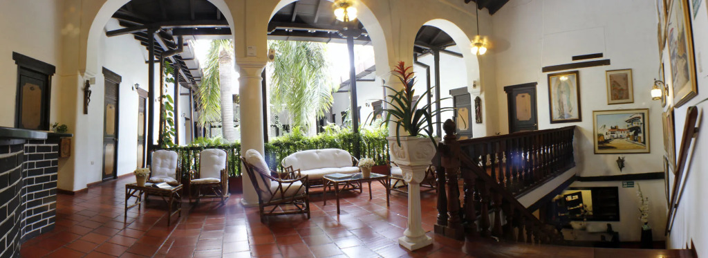 Centro Hotel