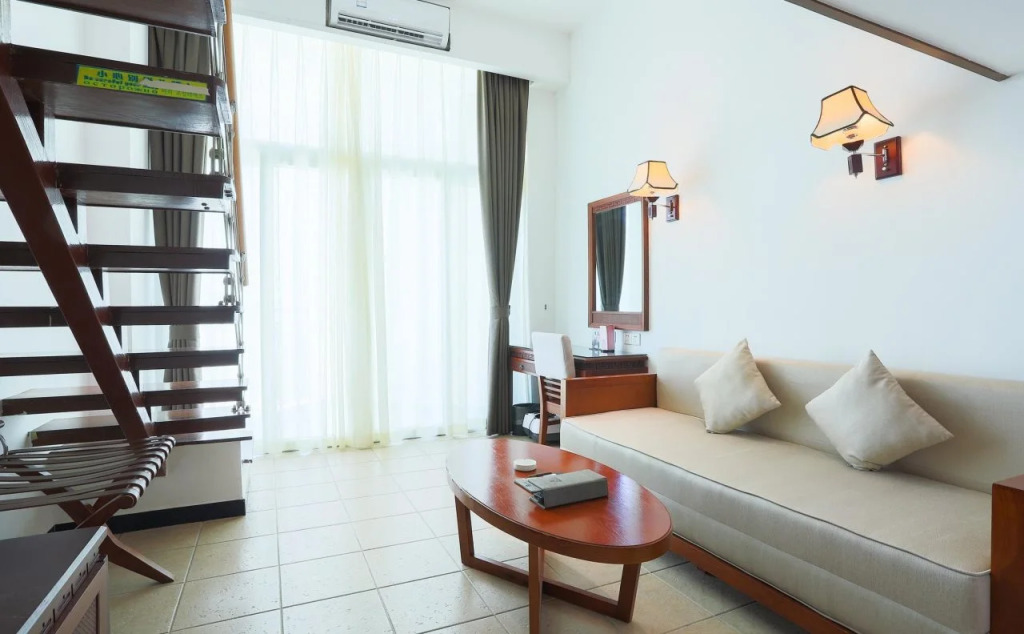 Haiyue Bay Holiday Hotel