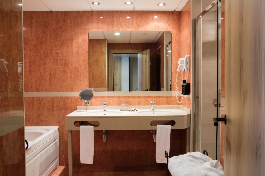 Acta Arthotel