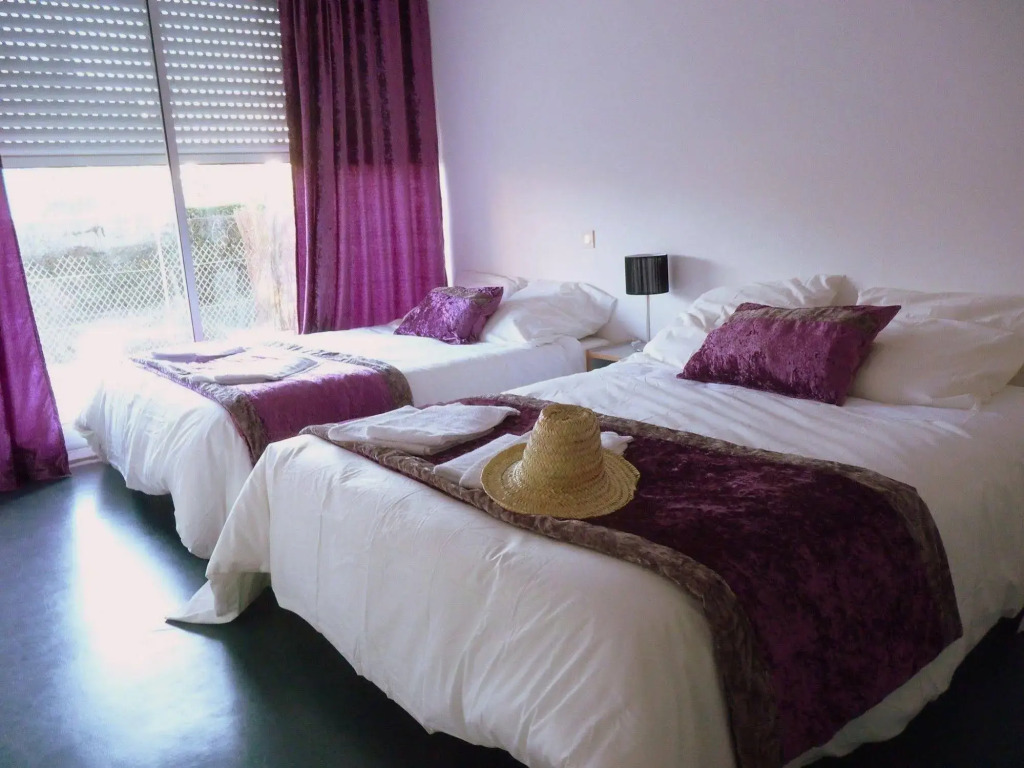 Hotel Sable Et Soleil - Port, Plage & Jacuzzi privé