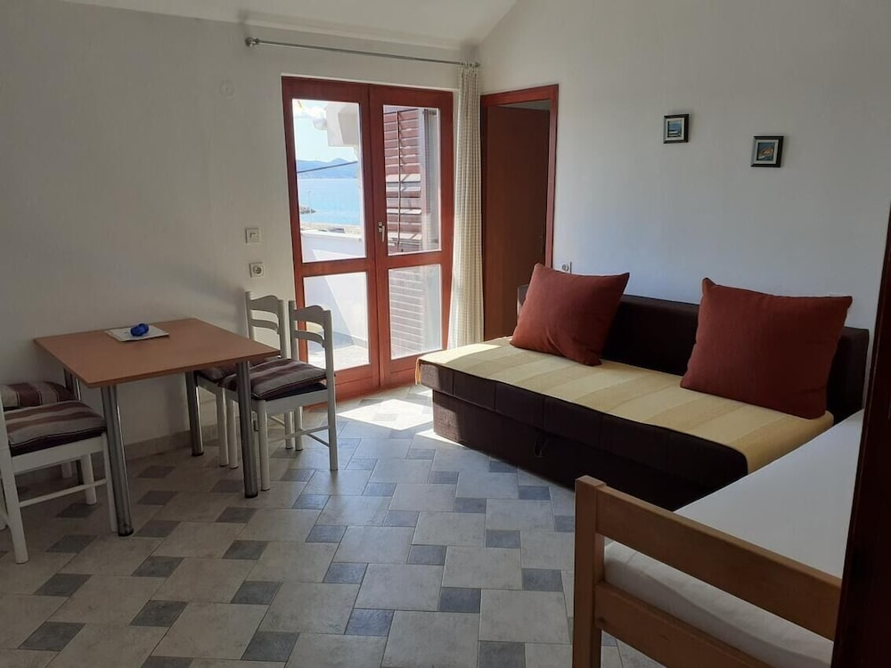 Apartments Vala