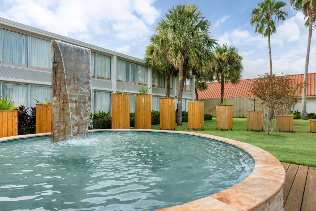 West Wing Hotel, an Ascend Hotel Collection Member