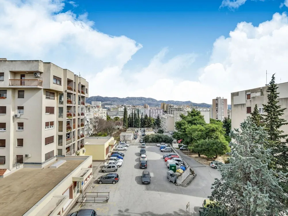 Homely Apartment in Split near Sea