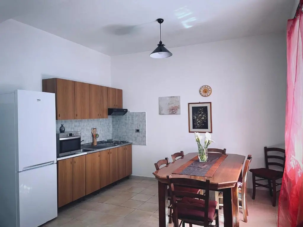 Appartamento vacanze 150mq a 100 metri dal mare
