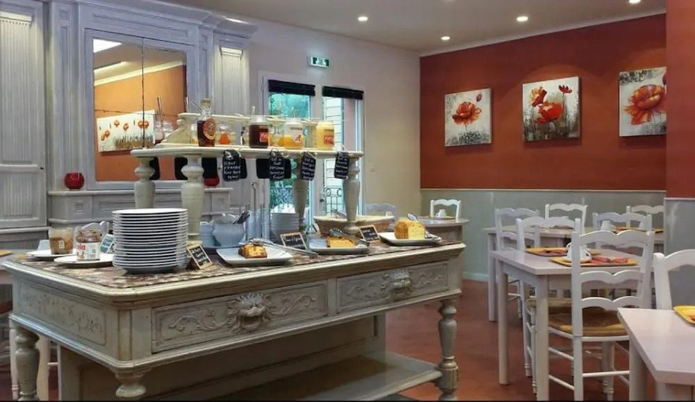 Les Sables dOcre & SPA