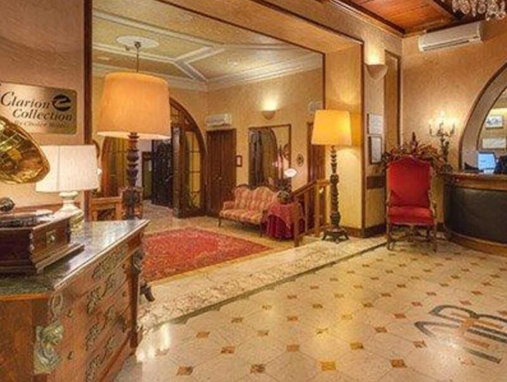 Hotel Astoria