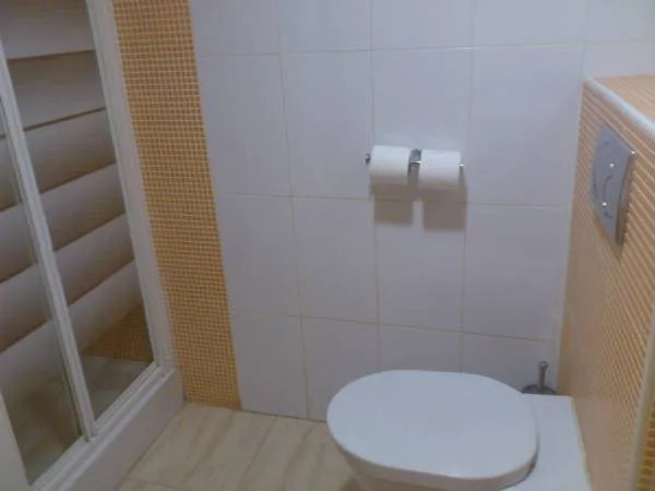Hostal Dos de Mayo