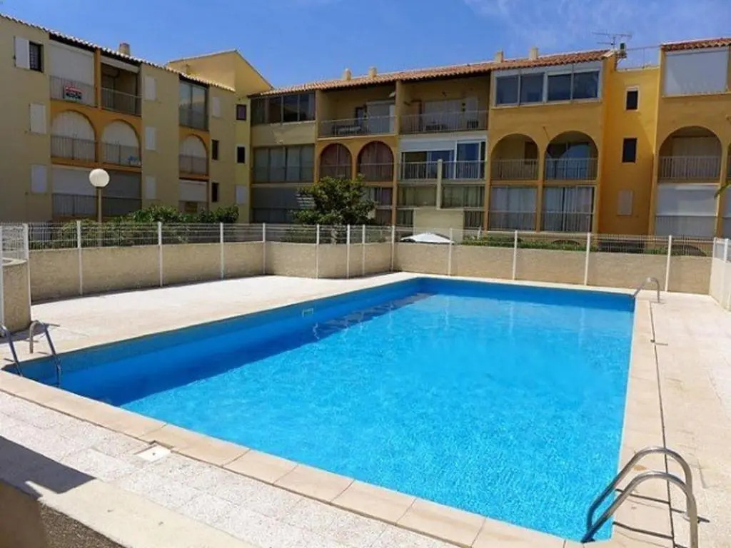 Appartement Narbonne, 2 pièces, 6 personnes - FR-1-229B-45