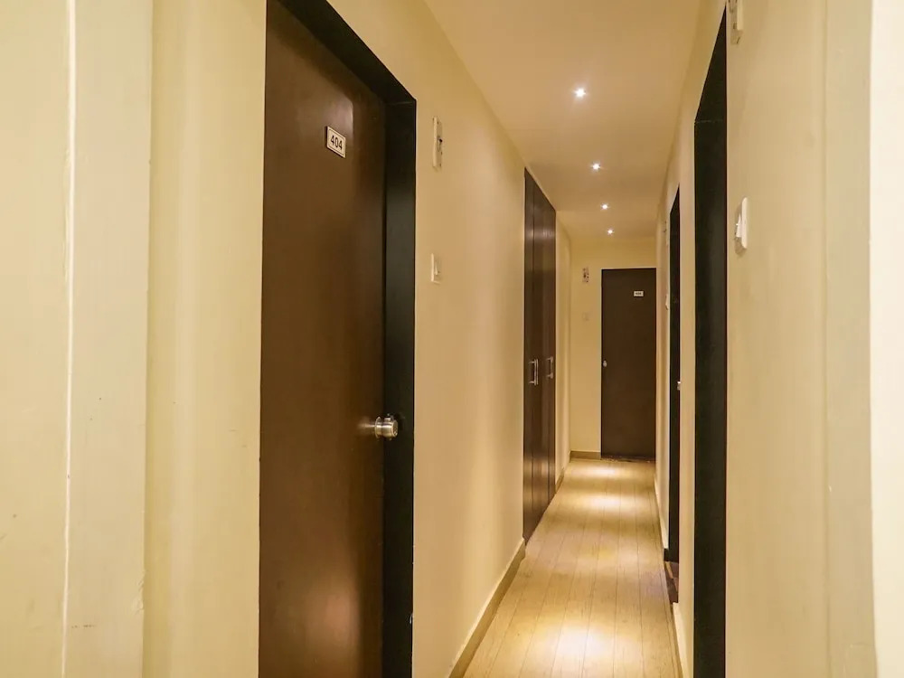OYO 12529 Hotel Sunrise Regency