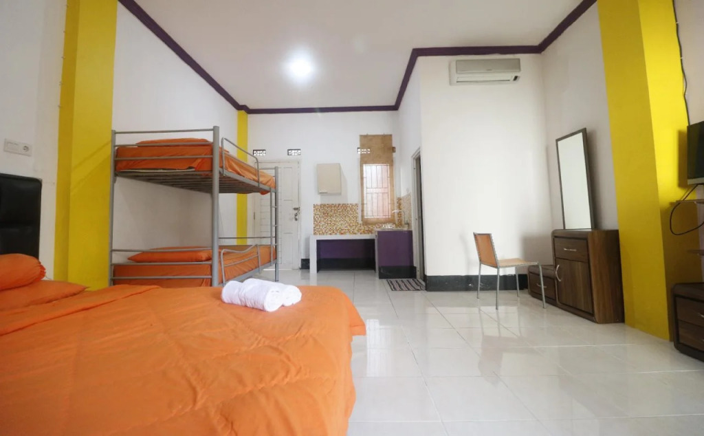 Emweka Guest House n Pavillion