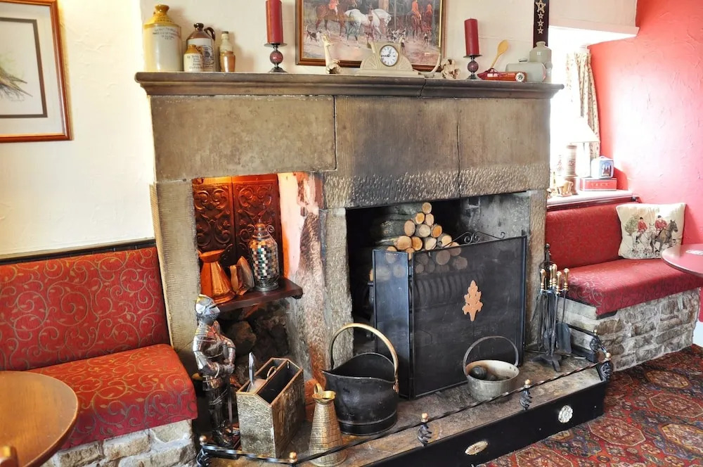 The Falcon Inn